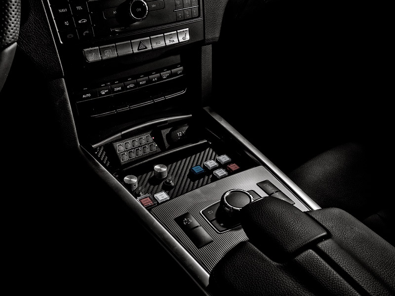 Certified bullitproof Van Berkel B.V. Bepantserd Armoured Mercedes